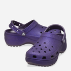 Chodaki damskie na platformie Crocs Classic Platform Glitter Clog W 207241-5AS 36-37 Fioletowe (196265748174) - obraz 3