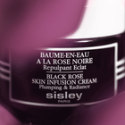 Набір для догляду за обличчям Sisley Black Rose Give Денний крем Cream Infusion 50 мл + Крем для контуру очей 14 мл (3473311320216) - зображення 3