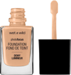 Podkład do twarzy Wet N Wild Photofocus nawilżający Dewy Classic Beige 28 ml (77802116093)