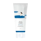 Birch Juice Moisturizing Cleanser Зволожуючий гель для очищення шкіри з березовим соком Round lab 150ml