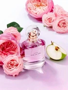Парфумована вода Avon Viva La Vita для жінок
