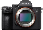 Фотоапарат Sony Alpha А7 III Body Black (ILCE7M3B.CEC)