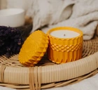 Аромасвічка ROMANTIC TEA SPA YELLOW 100% WOOD WAX 200g 42h Гранд Презент NAC 1081