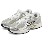 Кросівки жіночі Nike W V5 Rnr 38.5 Сірий HQ7901-301