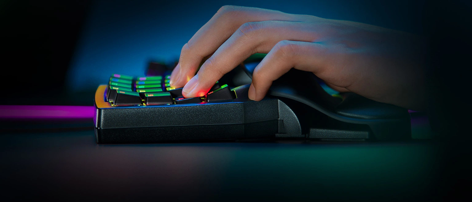 Клавиатура проводная Razer Tartarus Pro Black (RZ07-03110100-R3M1