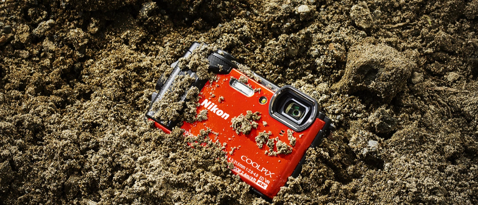 Фотоаппарат Nikon Coolpix W300 Orange (VQA071E1) купить на ROZETKA