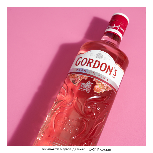 Алкогольний напій на основі джину Gordons Premium Pink 1 л 37 5